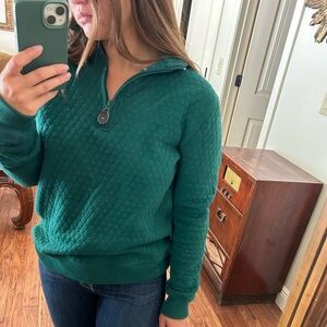 Crown and ivy pullover